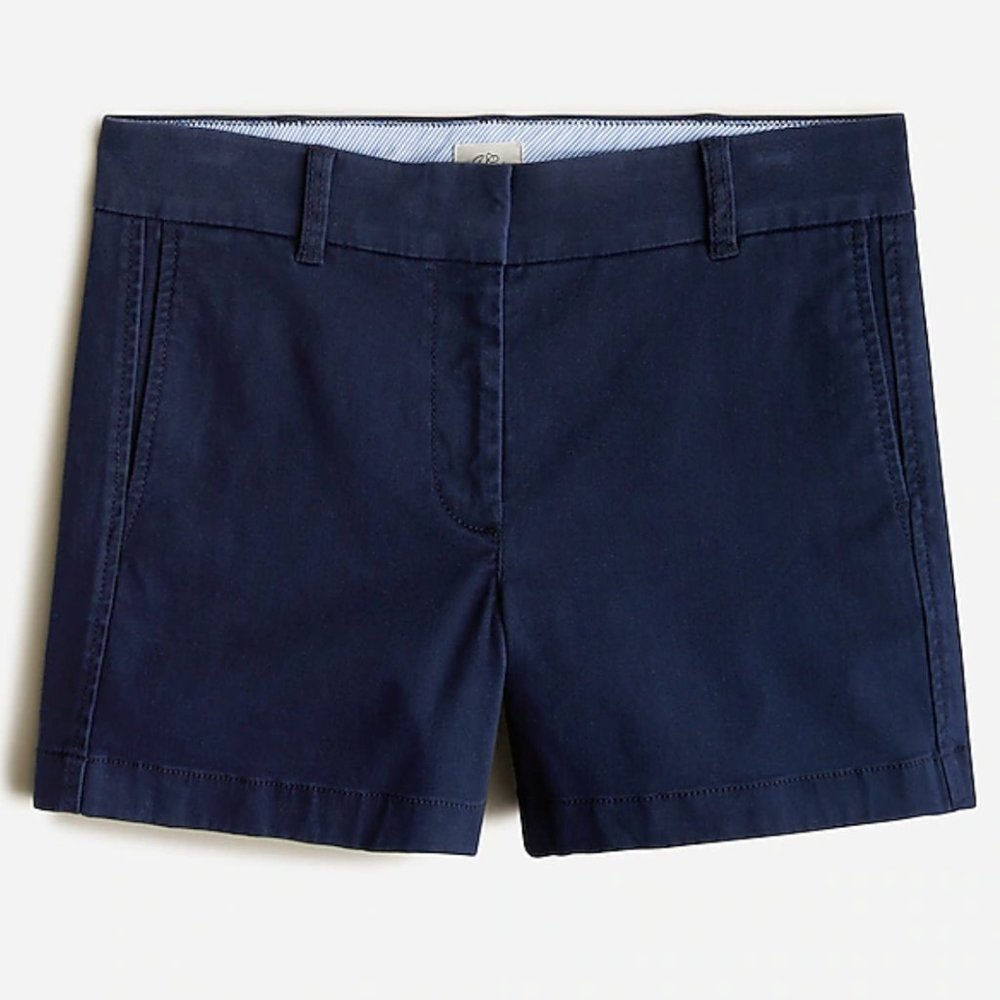 J Crew Classic 4" chino short in Navy, Size 6
